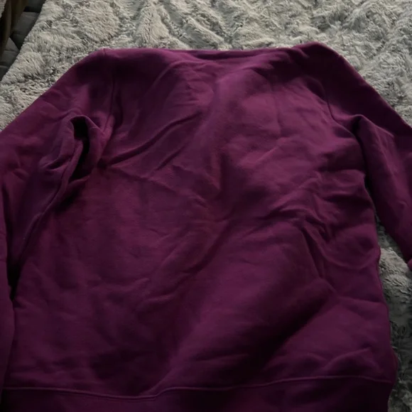 Nike Maroon colored hoodie xs - Picture 3 of 3
